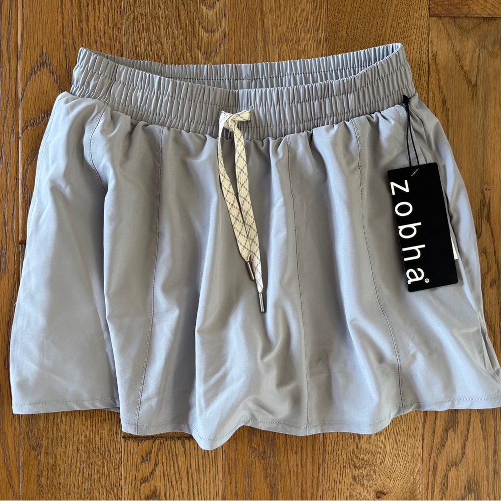 Zobha Gray Kelly Skort, size small